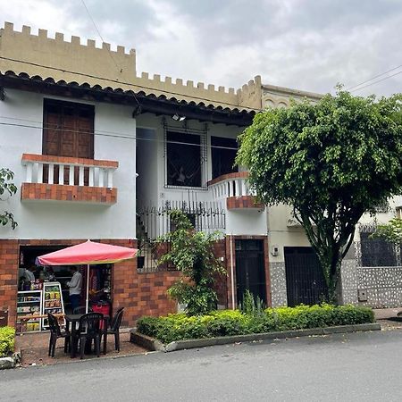 Ayenda Sarayu House Hotel Medellín Kültér fotó